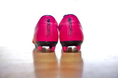 nike mercurial pink lila