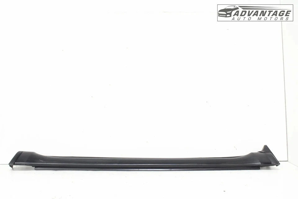 2014-2021 JEEP GRAND CHEROKEE RIGHT SIDE SKIRT ROCKER PANEL MOLDING OEM - Image 2 of 4