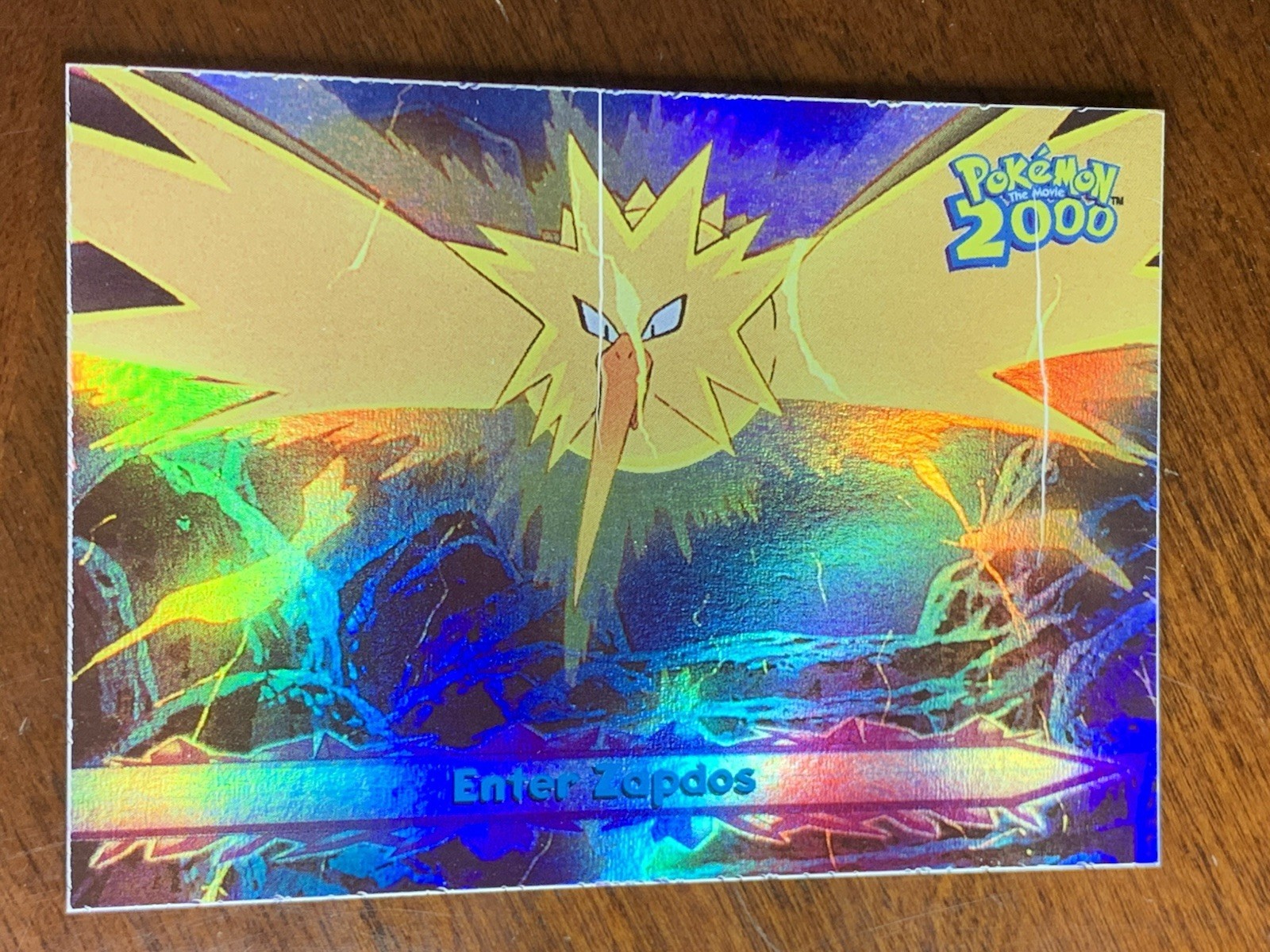 Topps Pokemon the Movie 2000 #33 Enter Zapdos RAINBOW FOIL