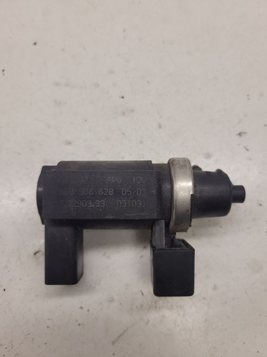 Audi A8 S8 D3 4E 2007 Diesel 202kW Turbolader Druckwandler Magnetventil DRA9072