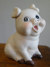 Vintage 1980 ENESCO Baby PIG Ceramic FIGURINE 2-1/2" Tall FREE SHIP