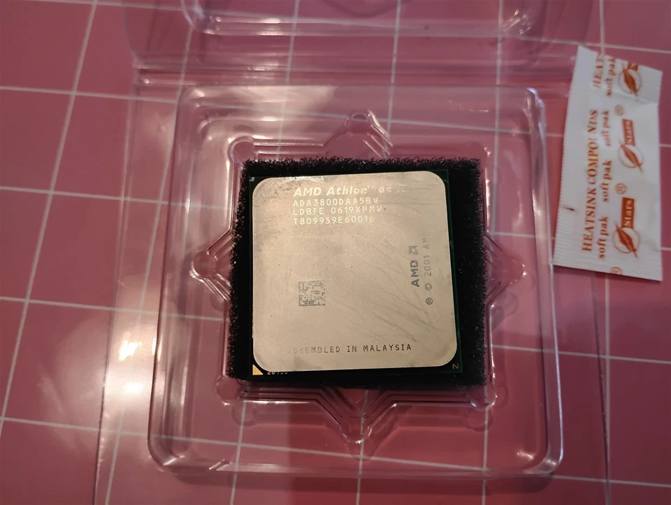 AMD ATHLON 64 x2 3800+ SOCKET 939 CPU ADA3800DAA5BV MANCHESTER 2,0 GHz Doble Núcleo Foto 3 de 4