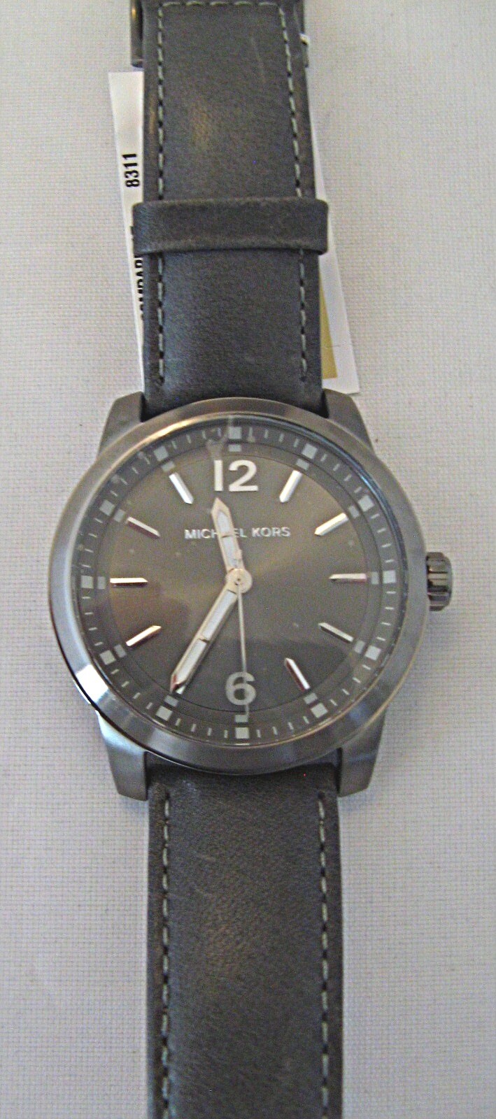 Vonn Three-hand Gray Leather Watch 
