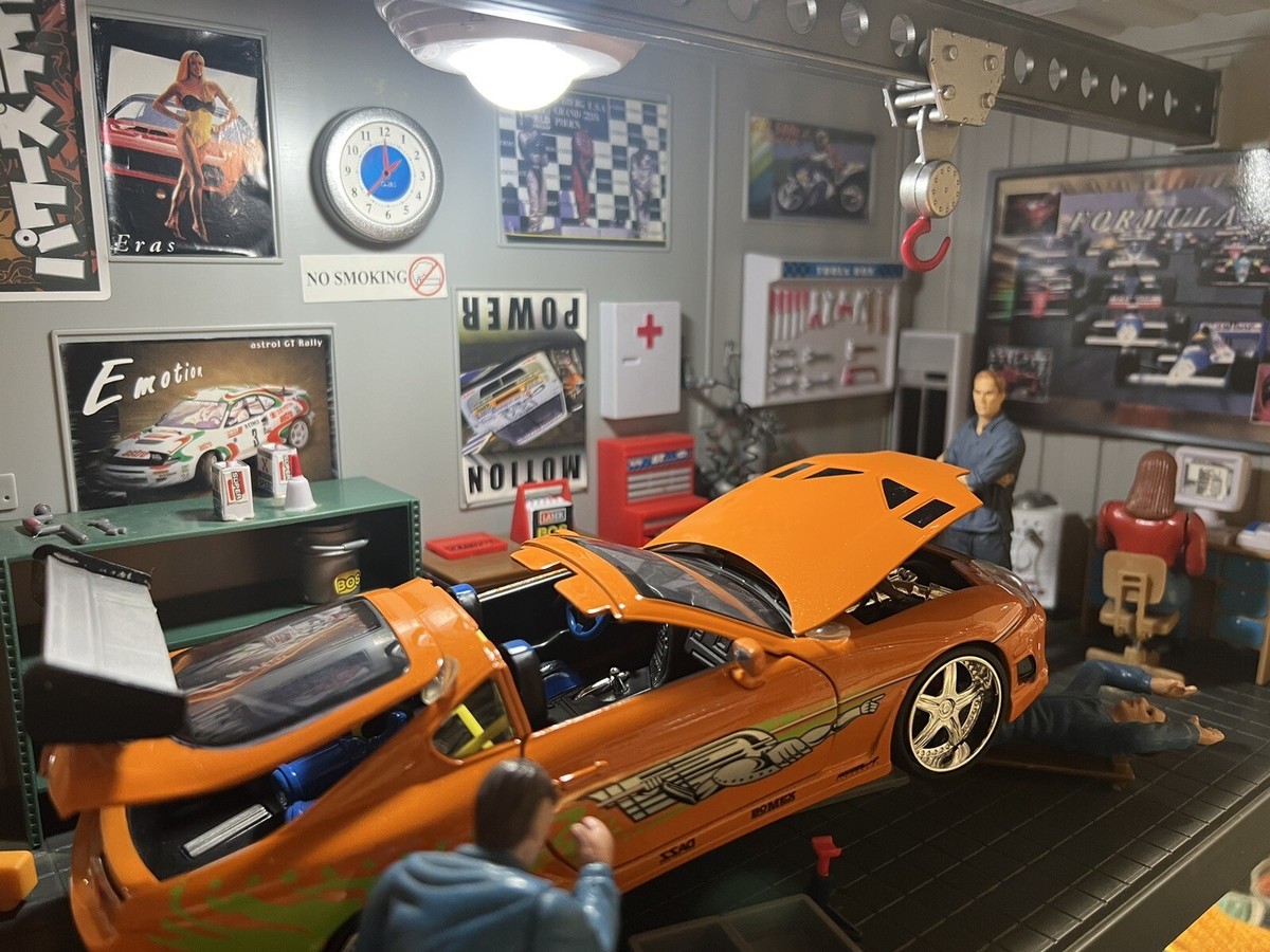 BRAIN'S FAST & FURIOUS TOYOTA SUPRA CUSTOM AUTO SERVICE GARAGE