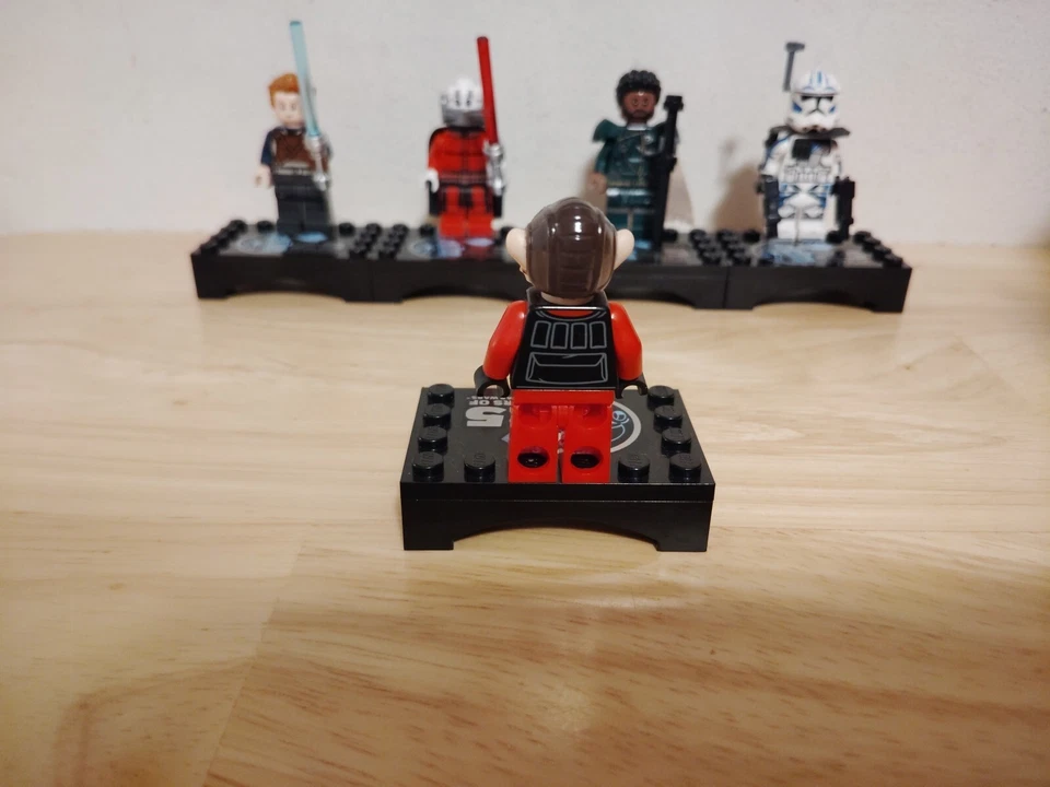 Lego Star Wars 25th Anniversary Minifigure Lot 5 Authentic Lego Minifigures - Image 3 of 4