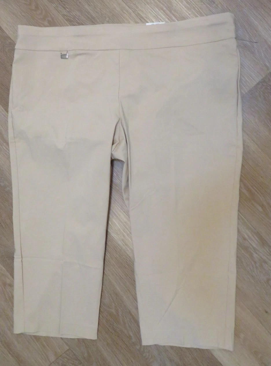 ALFANI PLUS STRETCH TUMMY CONTROL PULL ON CAPRI PANT TAN KHAKI SIZE 26W NWT