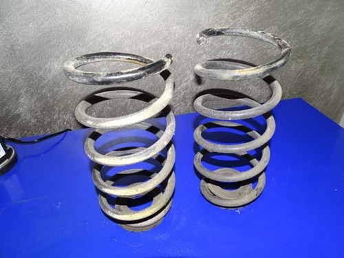 Satz (2 Stück) Federn Feder  Hinterachse links & rechts 06-10  Opel Corsa D 1,4