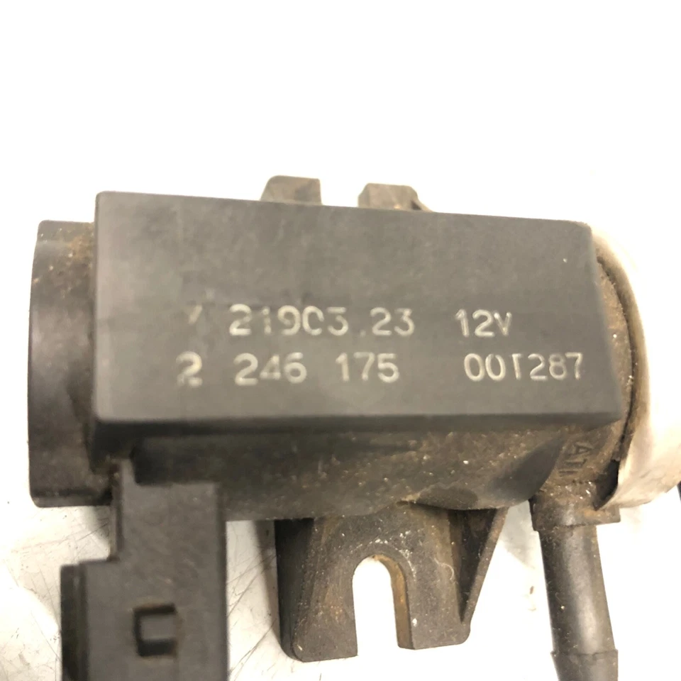 BMW LAND ROVER ENGINE TURBO BOOST PRESSURE SOLENOID VALVE UINT 2190323 - Image 2 of 3