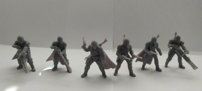 MANDALORIAN Star Wars 3D Edici&oacute;n Limitada Miniatura Plata 2023