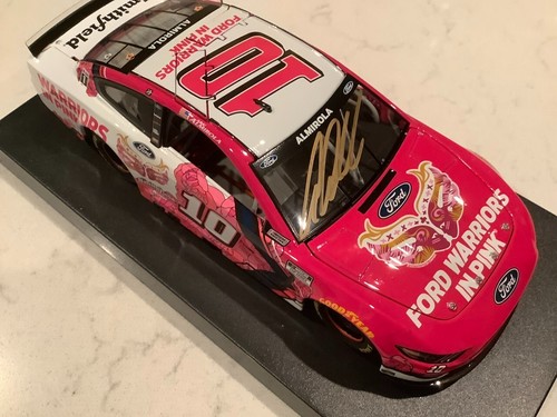 ARIC ALMIROLA AUTOGRAPHED 2021 SMITHFIELD FORD WARRIORS IN PINK DIECAST & CARD - Picture 8 of 18