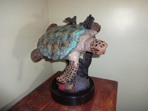 Turtle Bronze Reef Dancer Sculpture by John Townsend - Foto 5 di 8
