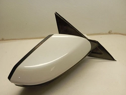 2018-2021 Honda Civic RH Passenger Power Door Side Mirror White - Used