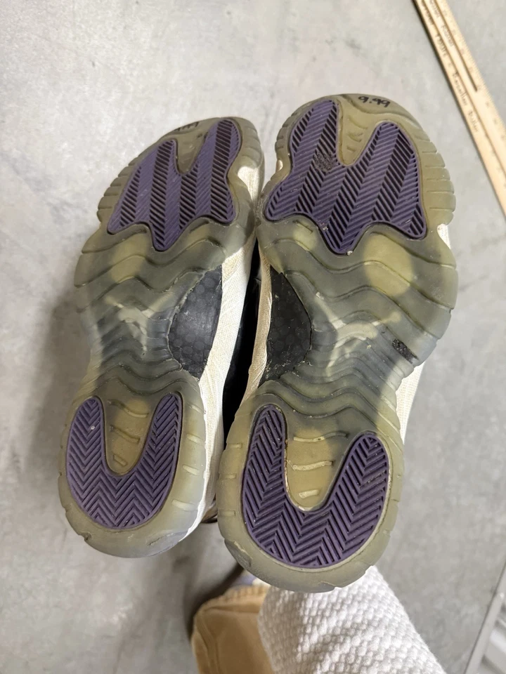 Nike Air Jordan size 7 Youth Retro 11 Concord Sneakers White Black 45 READ! Boys - Image 4 of 4