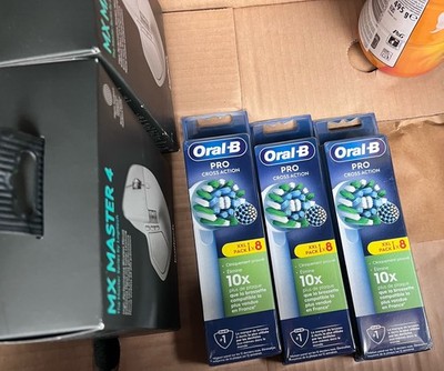Lot Of 3 (3x8) Oral-B Pro Cross Action Electric Toothbrush 24 Replacement Heads