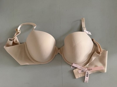Victoria s Secret  body by Victoria   Women s 38D color - Marzipan 
