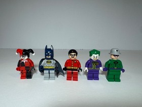 LEGO DC Comics Super Heroes: The Dynamic Duo Funhouse Escape (6857)