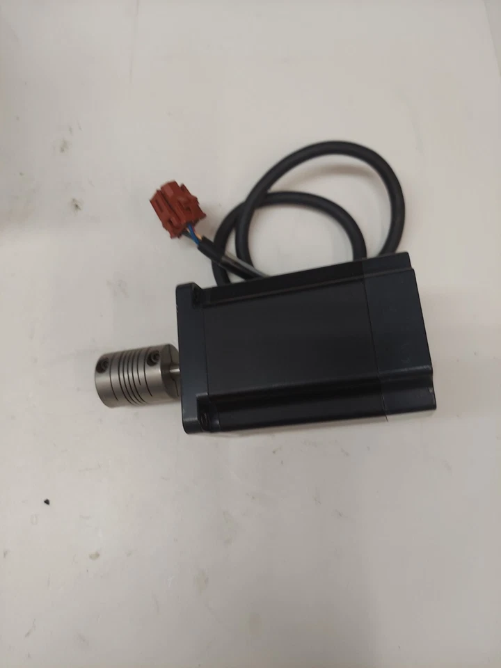 AMAT 0190-35788 PK569AUA VEXTA MOTOR,5PHASE STEPPER W/ CABLE 300MM UNIV , USED - Image 3 of 4