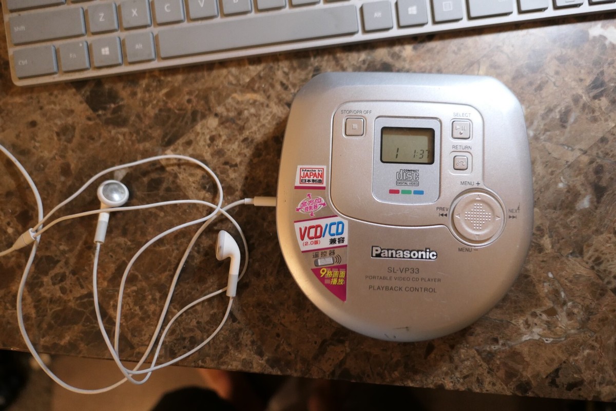 Panasonic SL-VP33 Personal Portable Video VCD / CD Player Panasonic SL-VP33 Personal Portable Video VCD / CD Player
