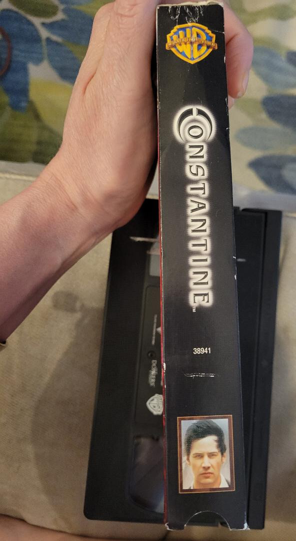 2005 Constantine VHS Movie Keanu Reeves Rachel Weisz RARE Shia LaBeouf