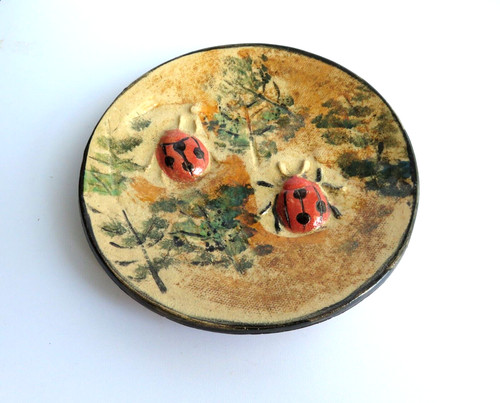 SIGNED HANDMADE RAISED LADYBUGS 5.5" CLAY DISH