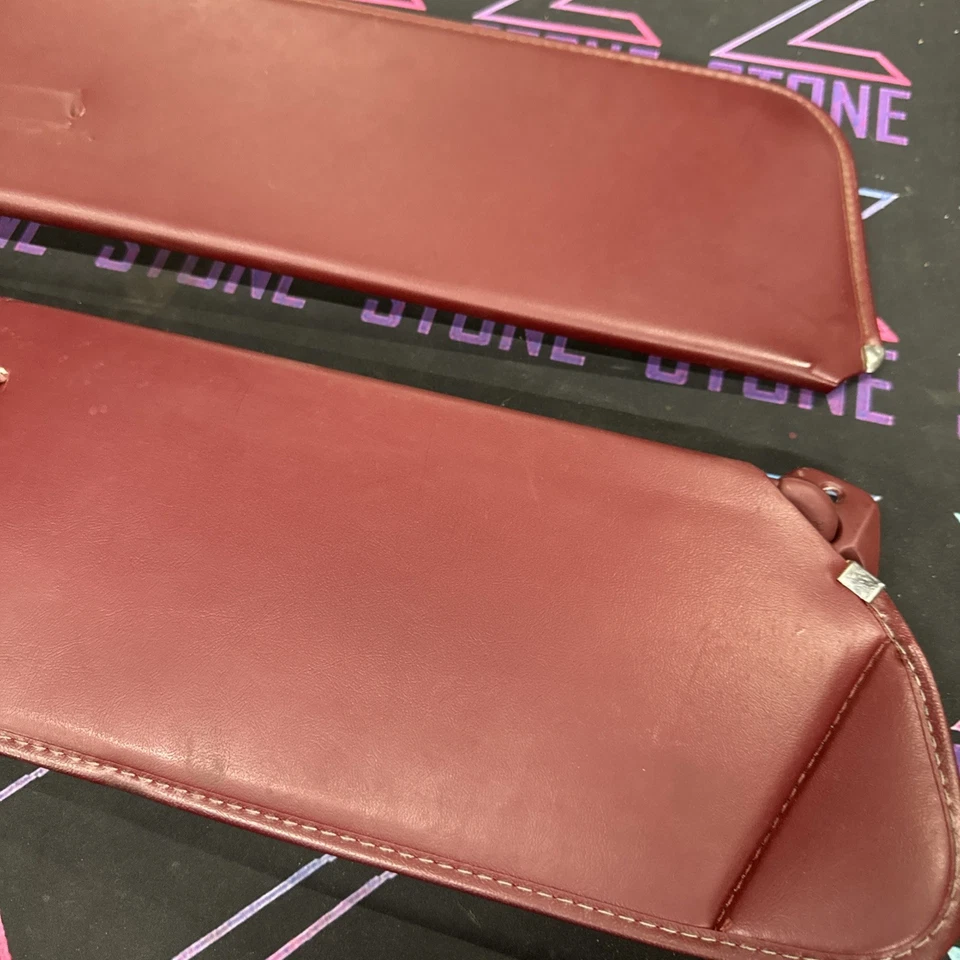 88-94 OBS Chevy GMC C/K Truck Suburban Silverado Juego de parasol OEM VINILO ROJO SS Foto 4 de 4