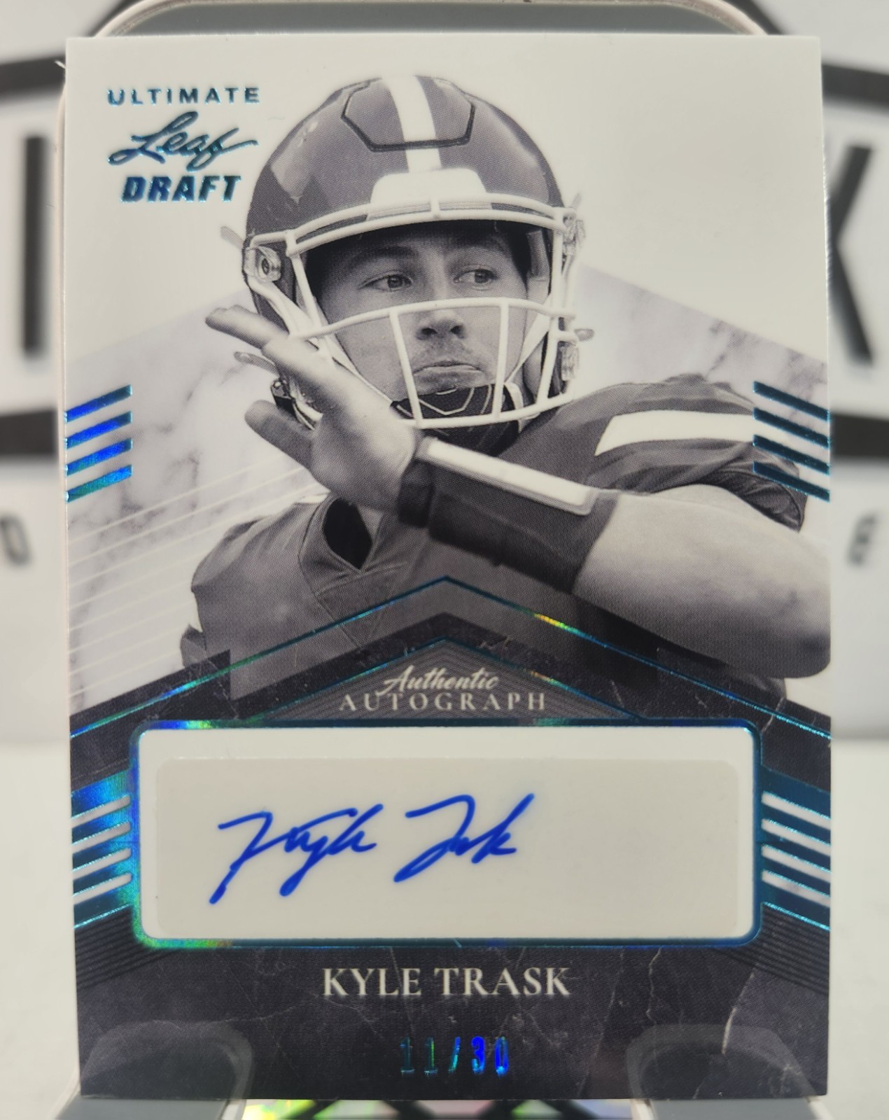 Kyle Trask 2021 LEAF Ultimate Draft Portrait Platinum Spectrum Rookie Auto /30