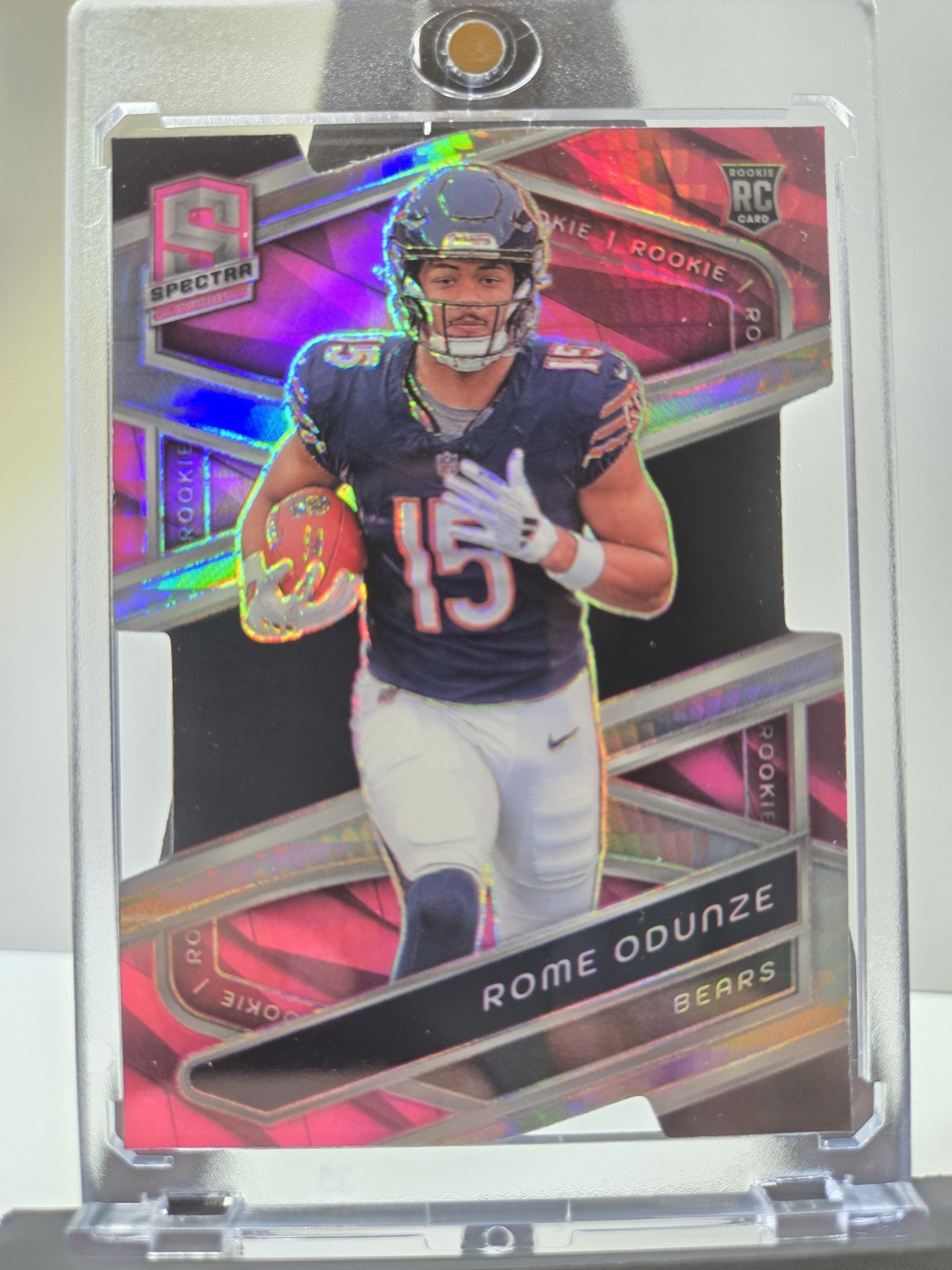 2024 Panini Spectra - Rookies Rome Odunze #120 Neon Pink Prizm Die-Cut /20 (RC)