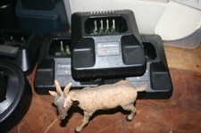 MOTOROLA GP300  CHARGER BASES