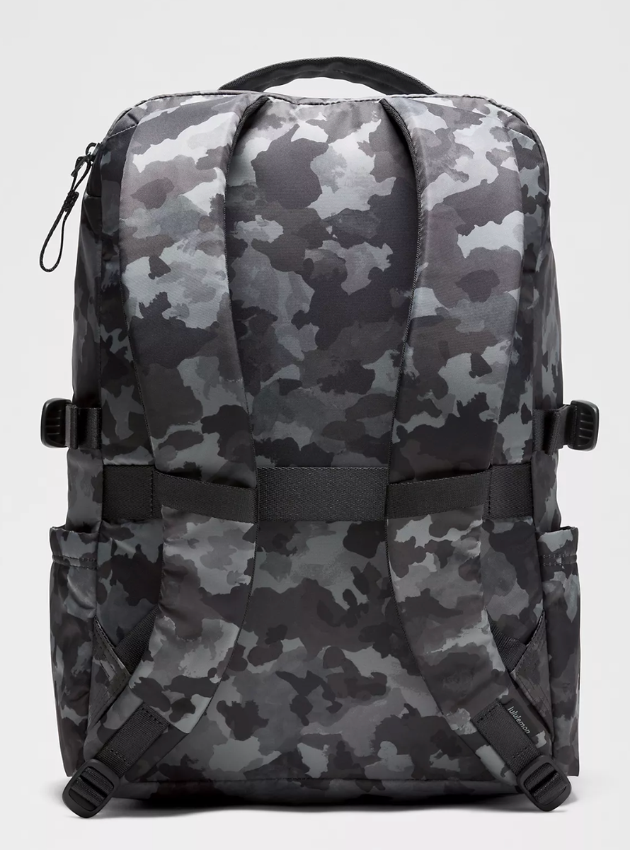 Lululemon New Crew 22L Backpack in Thawed Camo Grey Multi  display picture 2