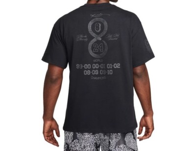 Nike Gift of Mamba Kobe Tee T-Shirt Herren XXL - FV6066-010