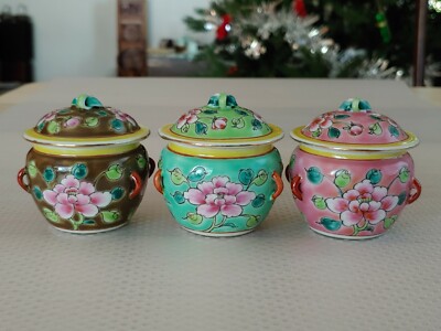 民国许顺昌粉彩瓷花神玲珑茶叶罐Group Chinese Famille Rose Porcelain