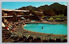 Postcard CA Palm Desert Desi Arnaz Indian Wells Motor Hotel Resort Pool   K145