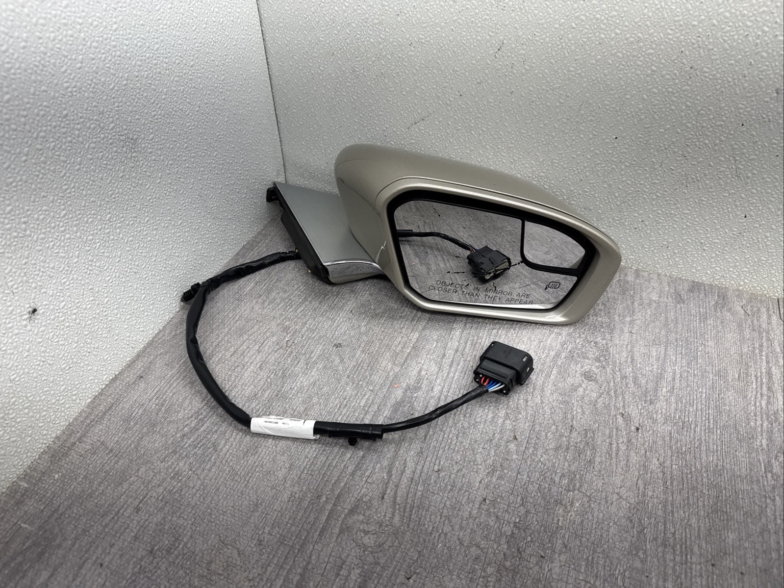 2017-2020 LINCOLN CONTINENTAL RIGHT PASSENGER SIDE  MIRROR OEM❗️DMG
