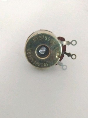 Vintage NOS Motorola Potentiometer (variable resistor) 18C82549E03 R1379025