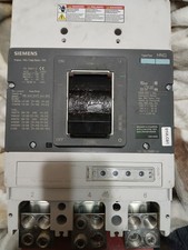 Siemens 1200A 3-Pole Main Circuit Breaker Frame NG 600V Trip Indicator