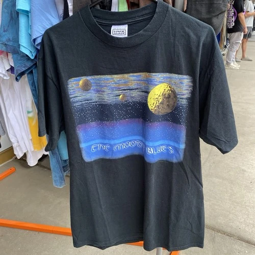 Vintage The Moody Blues 1998 Concert Tour T Shirt Rock Band 1990s vintage concert t-shirt, vintage, size L, single stitch, B+ condition