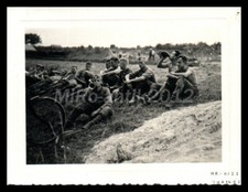Foto, servizio di lavoro 2/278, a.d. cantiere, pausa pranzo con musica, 1936 ...