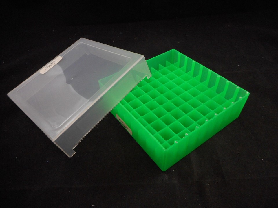 USA Scientific Plastic 81 Tube Rack 13 x 13 x 26mm Cell w/ Lid Green ...