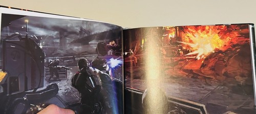 Cómic Mass Effect 3 N7 Edición Coleccionista (PC, 2012) Dark Horse, Libro de Arte - Imagen 7 de 12