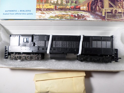 ATHEARN TRAINS IN MINIATURE HO LOCOMOTIVE 04301 und sp type - Picture 11 of 12
