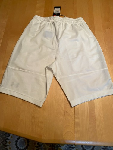 NWT UNDER ARMOUR BLUE WHITE BASKETBALL 9" SHORTS BOYS YOUTH SZ S - Picture 4 of 4