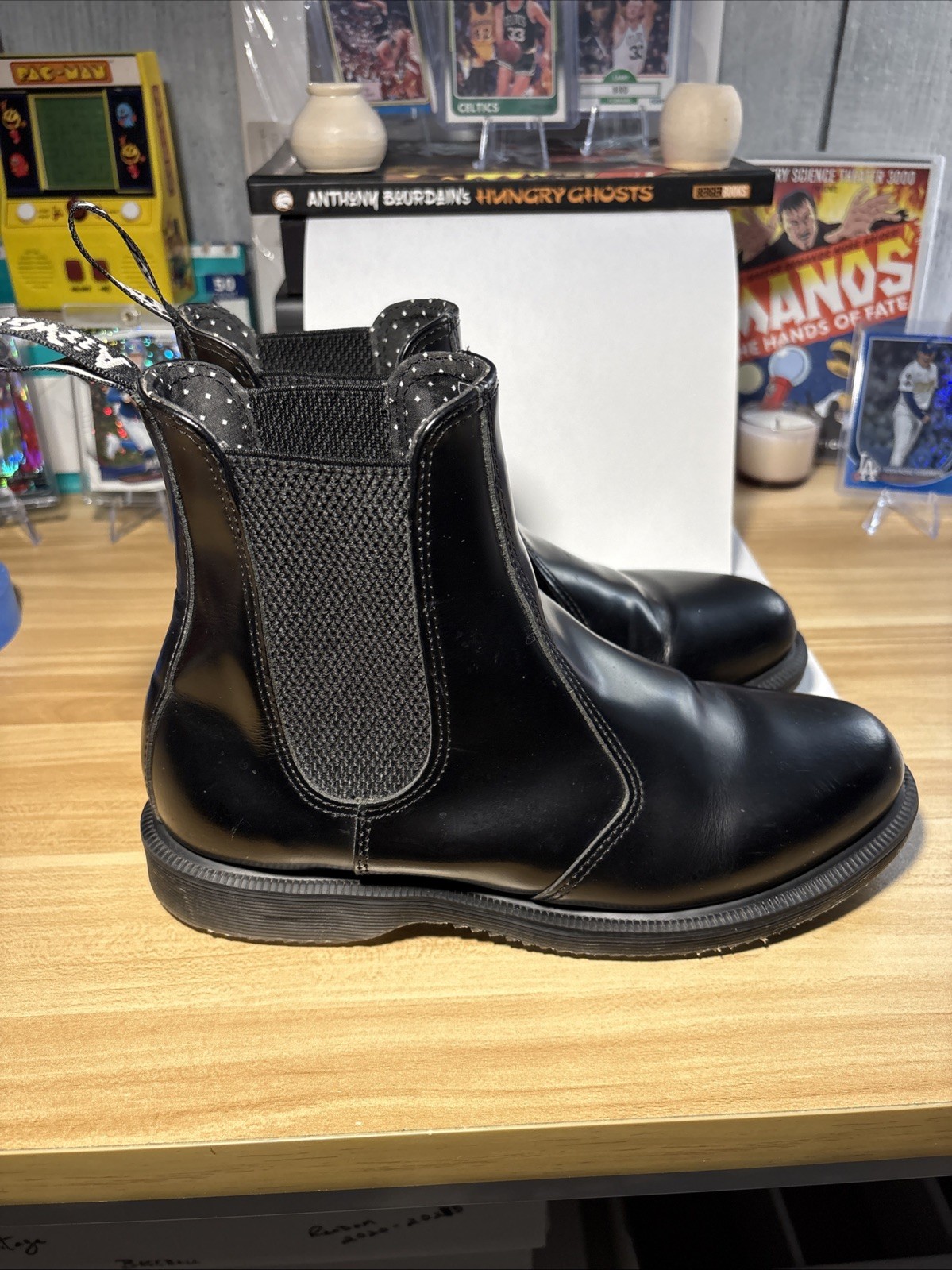 Dr Martens Women’s Sz 7 FLORA Slip On Chelsea Black Leather Boots pull on