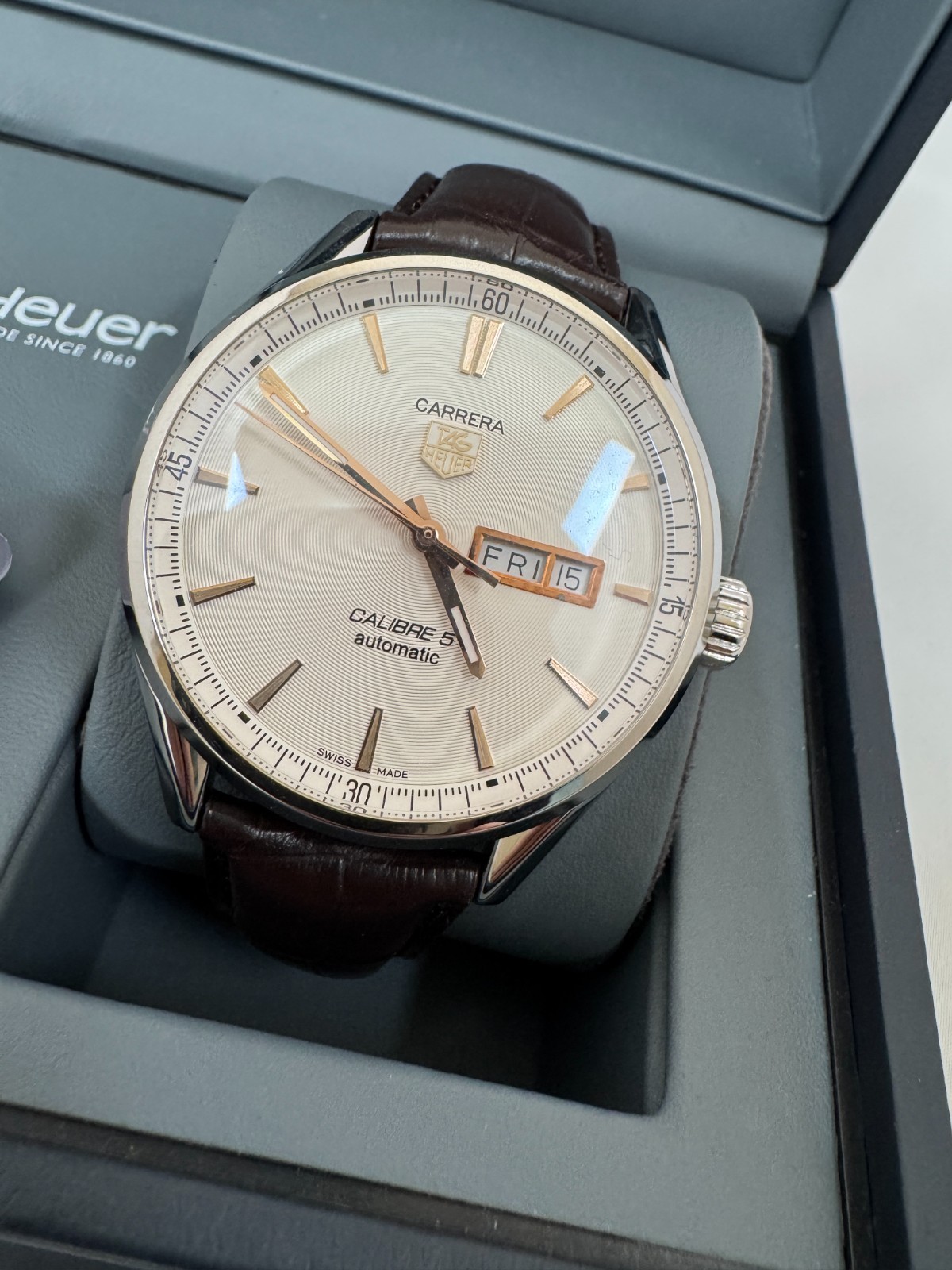 WAR201D.FC6291 Men's Calibre 5 Heuer TAG Automatic Carrera Watch - vintagewatches.pk