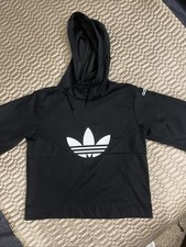 adidas Originals women s size medium sleeve hoodie in black. excellent cond.