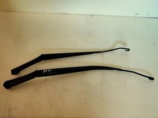 HYUNDAI ix35 LM, EL, ELH Scheibenwischer vorne 2.00 Diesel 130kw 2012 34660820