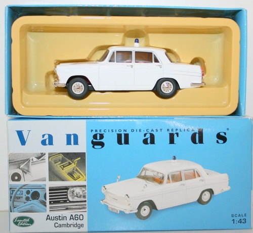 VANGUARDS 1/43 VA04405 AUSTIN A60 CAMBRIDGE CARDIFF CITY POLICE