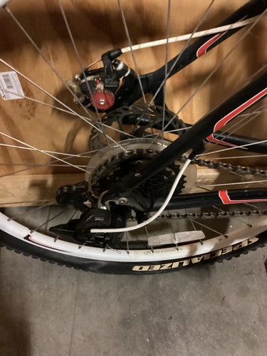 Specialized Hardrock SR Suntour Xct-v2-MLO In Very Good Condition - Picture 5 of 17