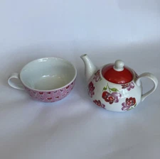 Kathy Davis Porcelain Tea For One Set LOVE White Red And Pink Teacup Teakettle