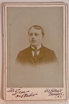 Cabinet Card Photographer Photo Brooklyn NY Gem Studio Picture Antique History