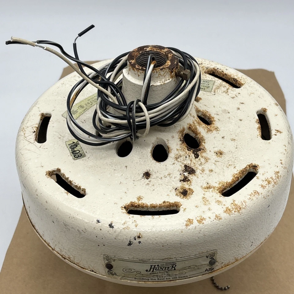 Nonworking Hunter Original Ceiling Fan Motor White Cast Iron Mod 23827A As-is - Image 2 of 4